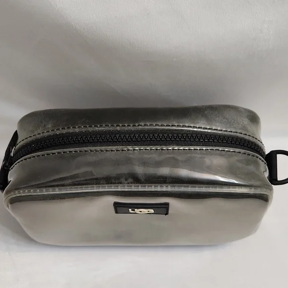 UGG Janey II Clear Sheepskin Crossbody Bag - Picture 5 of 15